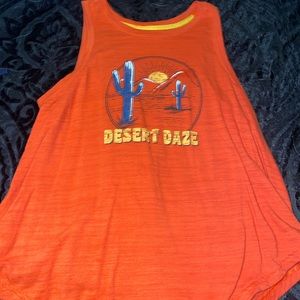 Perfect western tank